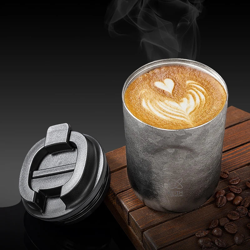 Isolert kaffekrus i titan med lokk – bilde 2
